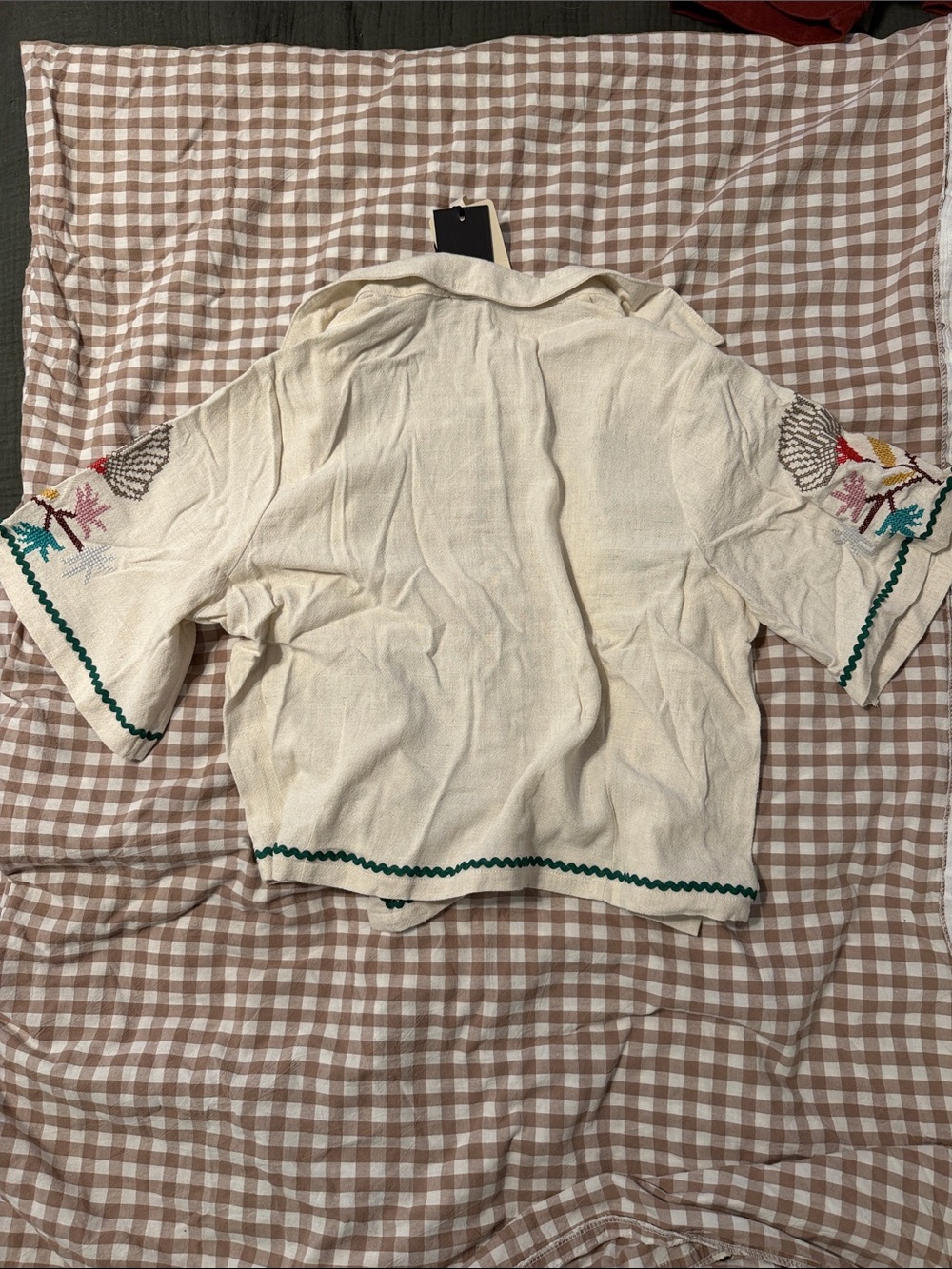 Solitaire Cream Embroidered Short-Sleeve Button Front Blouse - Picture 5 of 6